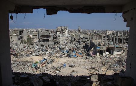Gaza City neighborhood destruction
